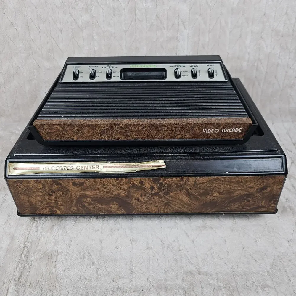 Vintage Tele Games Gaming System 13 Games 3 Controller Style Case Atari Untested